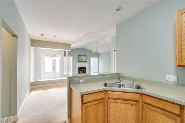 4325 Greenway Trail Street NW, Massillon, OH 44647