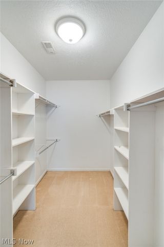 4325 Greenway Trail Street NW, Massillon, OH 44647