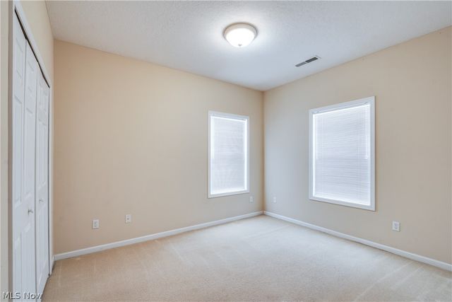 4325 Greenway Trail Street NW, Massillon, OH 44647