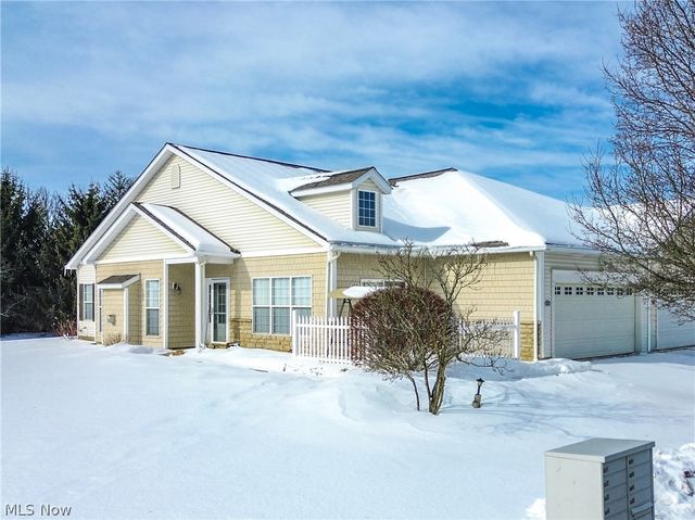 4325 Greenway Trail Street NW, Massillon, OH 44647