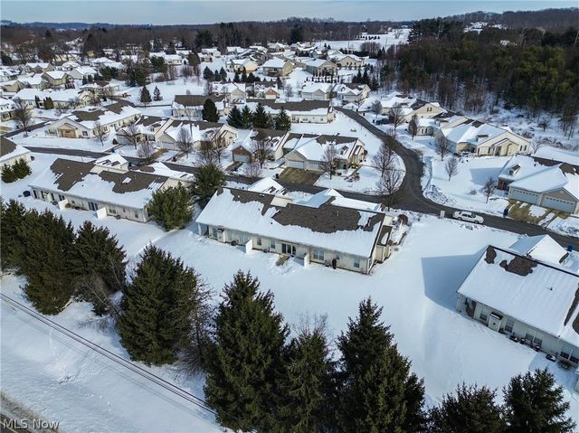 4325 Greenway Trail Street NW, Massillon, OH 44647