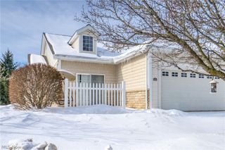 4325 Greenway Trail Street NW, Massillon, OH 44647