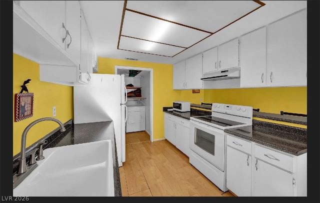 4189 Mississippi Avenue, Las Vegas, NV 89103