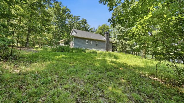 33 Eagle Nest Road, Graysville, TN 37338