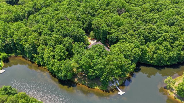 33 Eagle Nest Road, Graysville, TN 37338