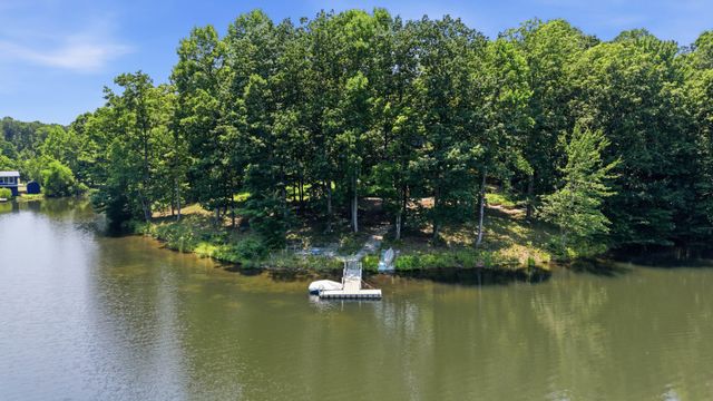 33 Eagle Nest Road, Graysville, TN 37338