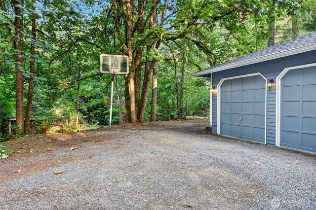 32323 NE 112th Street, Carnation, WA 98014