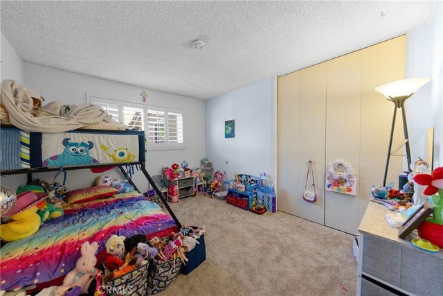 2324 Dana Ct, Claremont, CA 91711