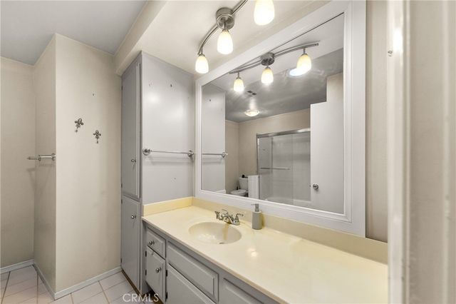 2324 Dana Ct, Claremont, CA 91711