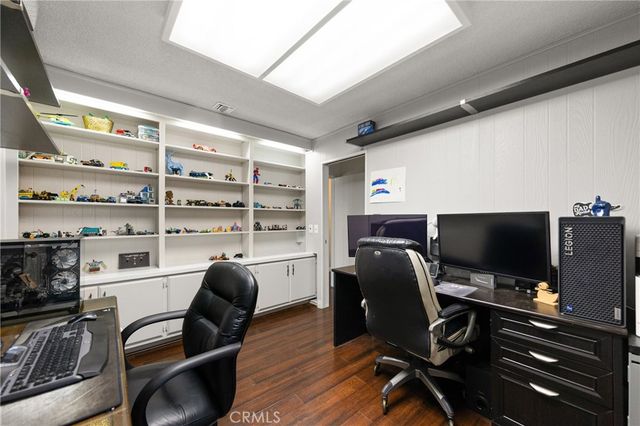 2324 Dana Ct, Claremont, CA 91711