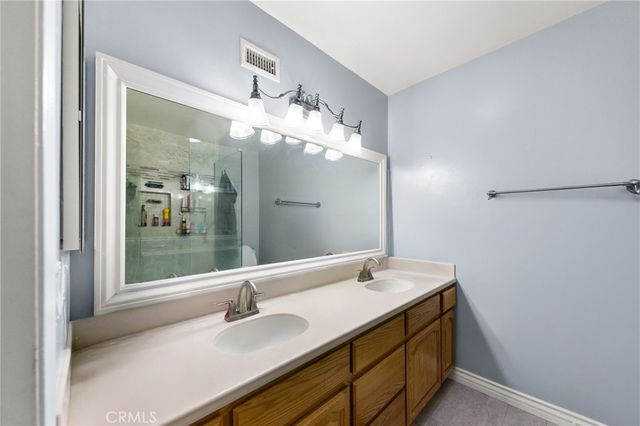 2324 Dana Ct, Claremont, CA 91711