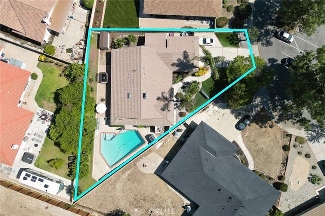 2324 Dana Ct, Claremont, CA 91711