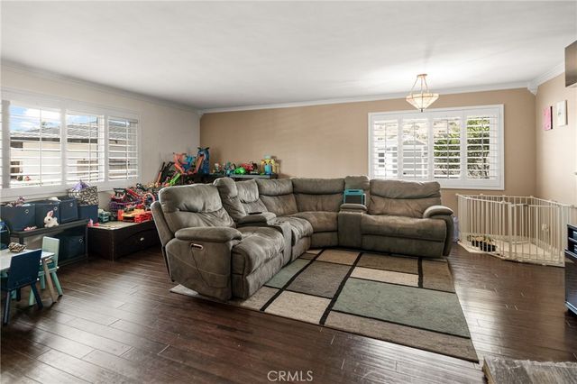 2324 Dana Ct, Claremont, CA 91711