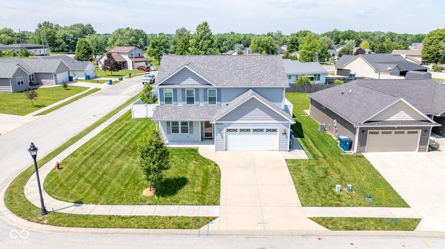 72 Briarwood Court, Greencastle, IN 46135