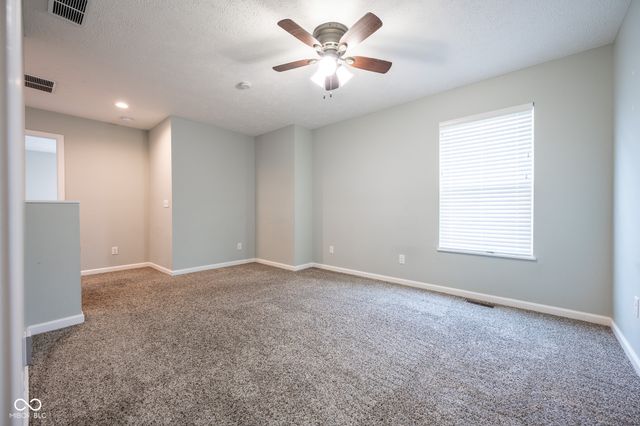 72 Briarwood Court, Greencastle, IN 46135