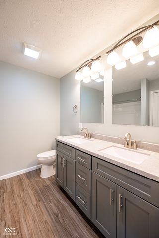 72 Briarwood Court, Greencastle, IN 46135