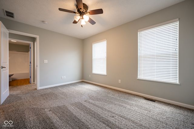 72 Briarwood Court, Greencastle, IN 46135