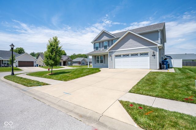 72 Briarwood Court, Greencastle, IN 46135