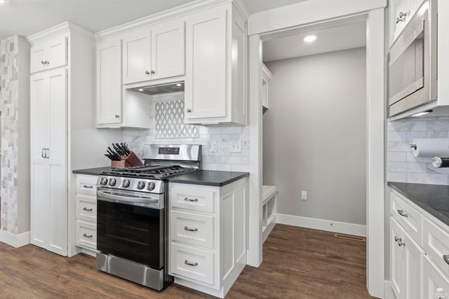 8849 Moonbug Lane, Manhattan, KS 66502