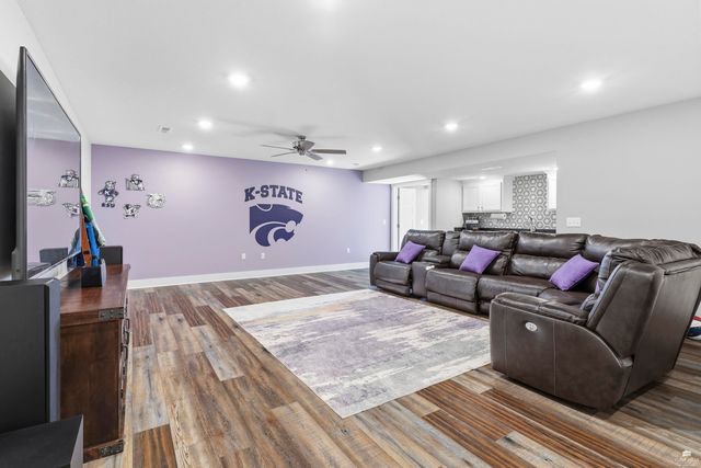 8849 Moonbug Lane, Manhattan, KS 66502