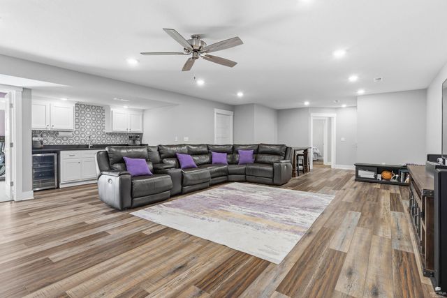8849 Moonbug Lane, Manhattan, KS 66502