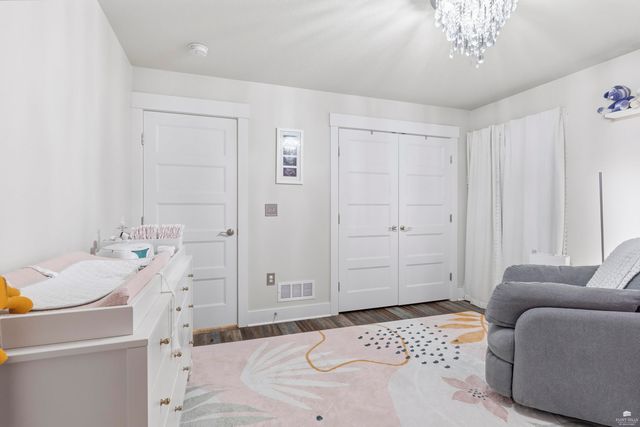 8849 Moonbug Lane, Manhattan, KS 66502