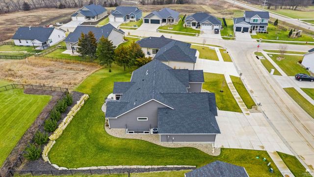 8849 Moonbug Lane, Manhattan, KS 66502