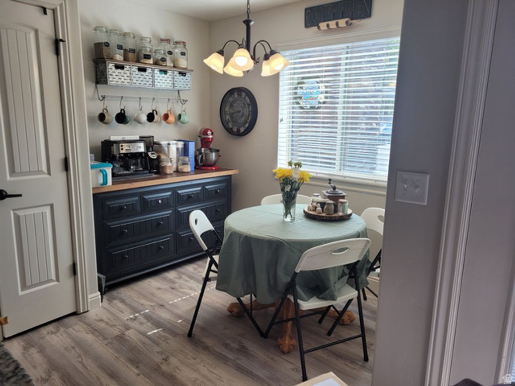 917 S MAIN ST #D, Layton, UT 84041 — photo 5