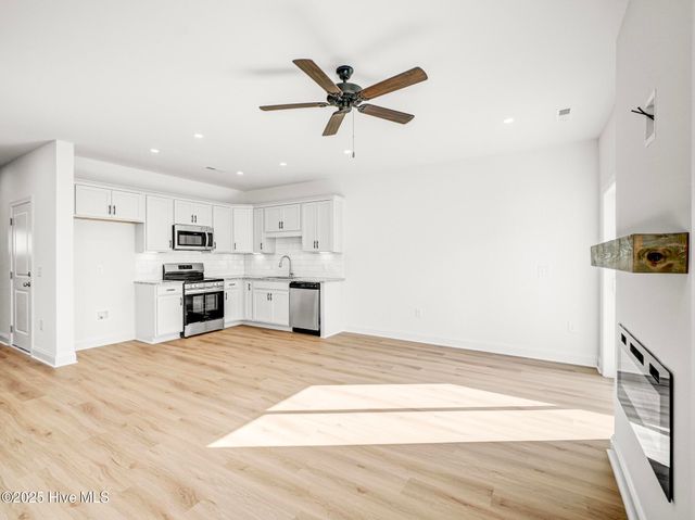 251 Townhome Lane 251, Southern Pines, NC 28387