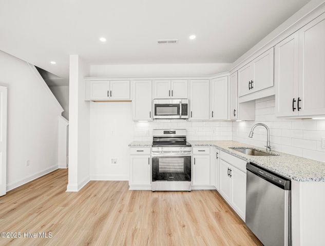 251 Townhome Lane 251, Southern Pines, NC 28387