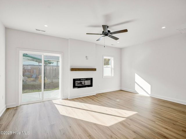 251 Townhome Lane 251, Southern Pines, NC 28387