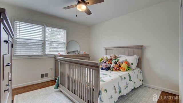 31 Wolfpack Road, Hamilton, NJ 08619