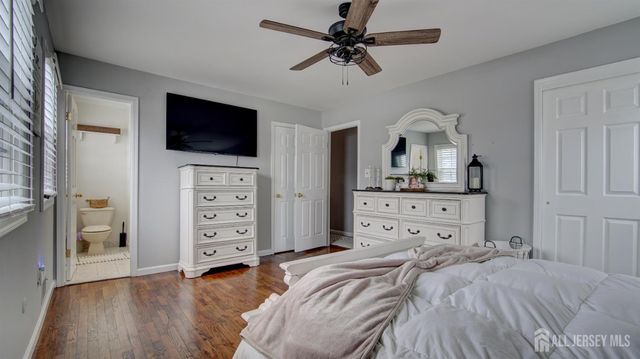 31 Wolfpack Road, Hamilton, NJ 08619