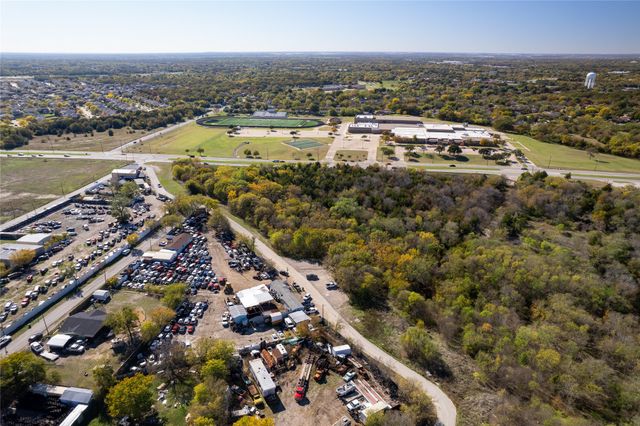 9999 Lawrence Drive, Balch Springs, TX 75181