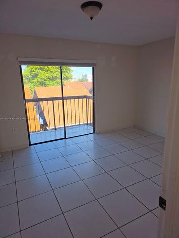 2186 W 60th St 20208, Hialeah, FL 33016