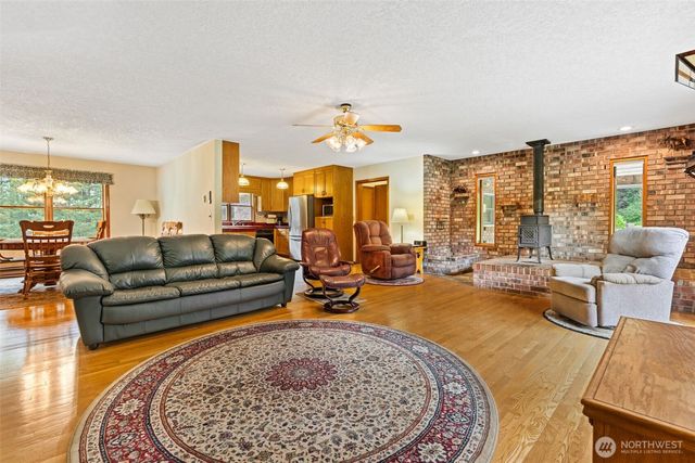 251 John Road, Chehalis, WA 98532