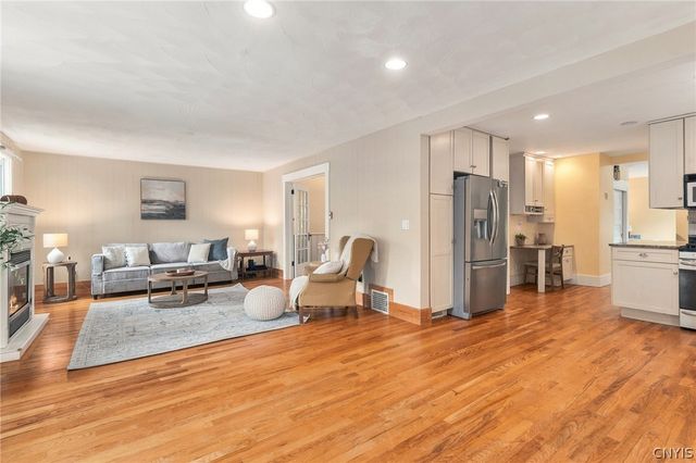 33 South Street, Marcellus, NY 13108