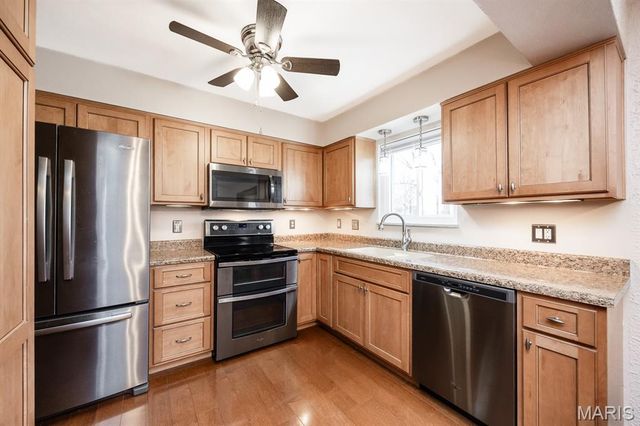 328 W Park Drive, Belleville, IL 62226