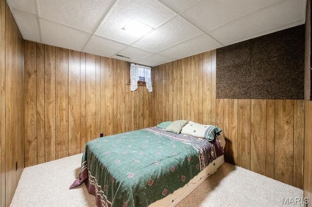 328 W Park Drive, Belleville, IL 62226