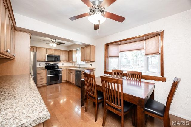 328 W Park Drive, Belleville, IL 62226