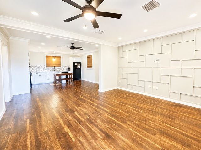 146 W 4th St, Larose, LA 70373