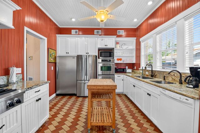 227 Foresteria Drive, Lake Park, FL 33403