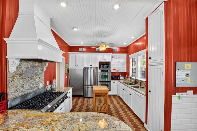 227 Foresteria Drive, Lake Park, FL 33403