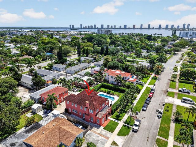 227 Foresteria Drive, Lake Park, FL 33403