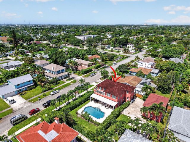 227 Foresteria Drive, Lake Park, FL 33403