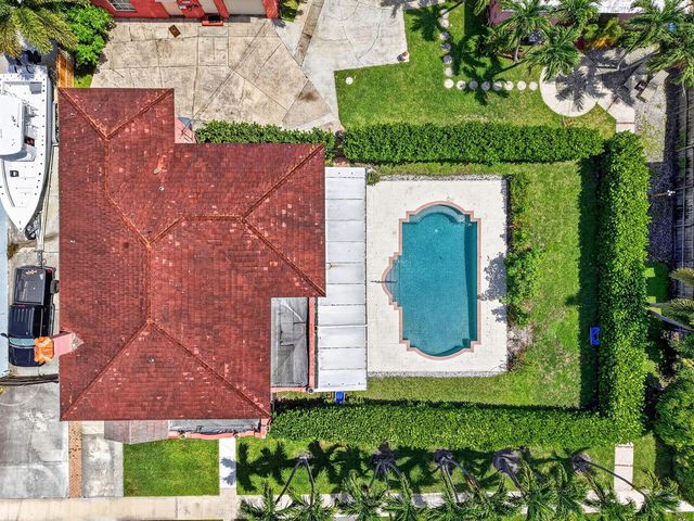 227 Foresteria Drive, Lake Park, FL 33403