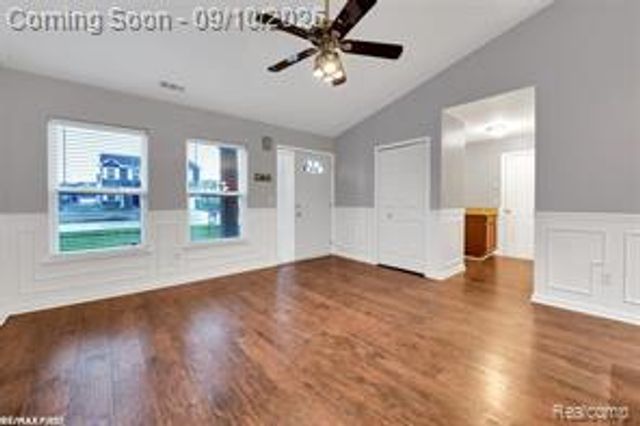 58337 Thomas Drive, New Haven Village, MI 48048