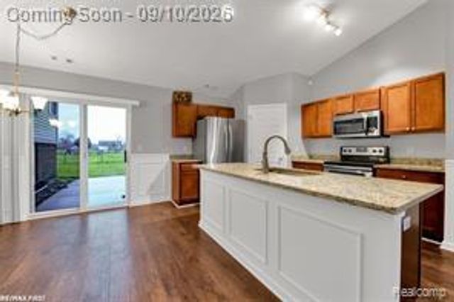 58337 Thomas Drive, New Haven Village, MI 48048