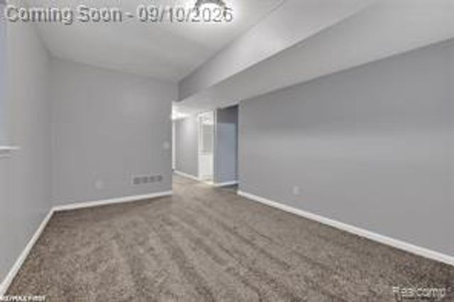 58337 Thomas Drive, New Haven Village, MI 48048