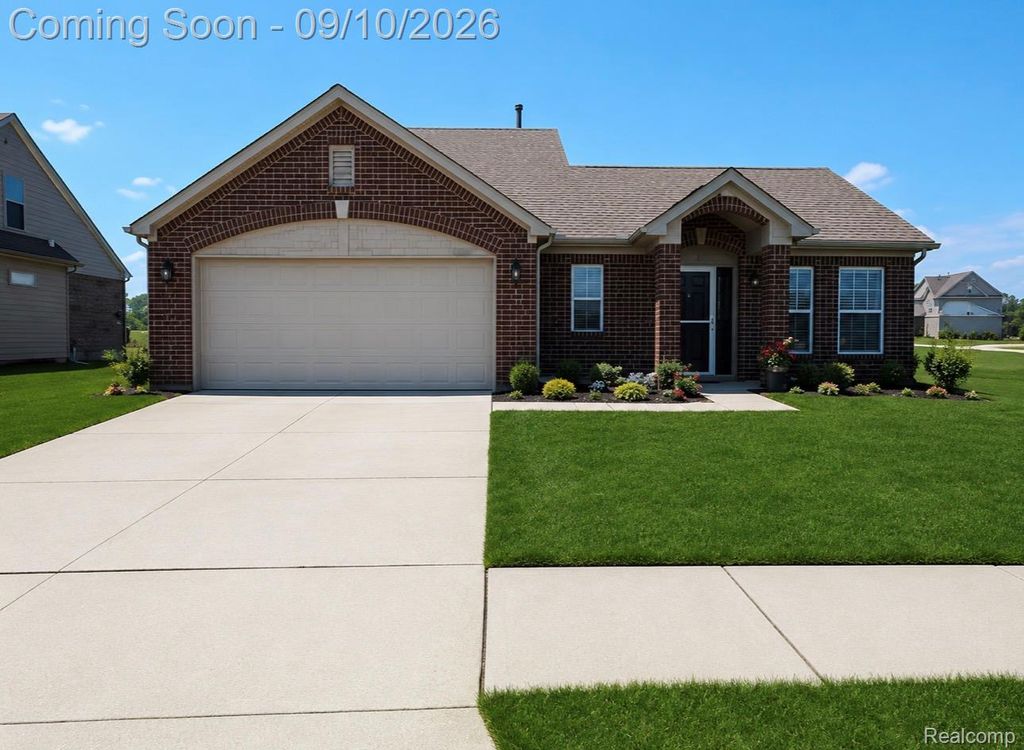 58337 Thomas Drive, New Haven Village, MI 48048